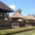 Bild in Bali mit Tempelanlage während der Bali Tour, Reisebericht auf dem Reiseblog detailjaeger bali-made-tour