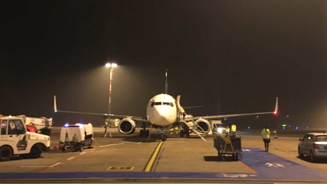 Flugzeug beim Beitragsbild zum Error Fare buchen - Reiseblog detailjaeger